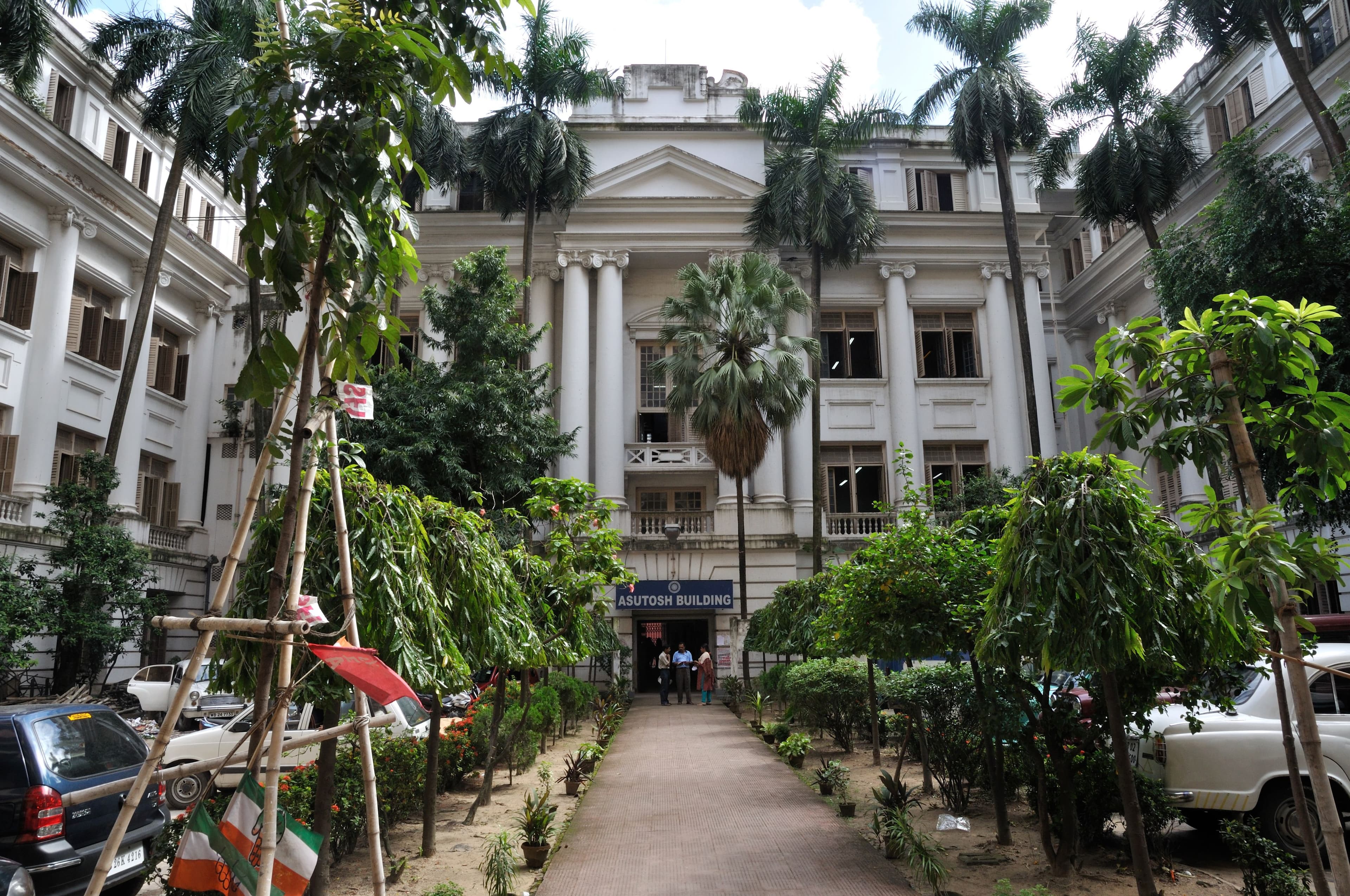 By Biswarup Ganguly - Own work, CC BY 3.0, https://commons.wikimedia.org/w/index.php?curid=11348169