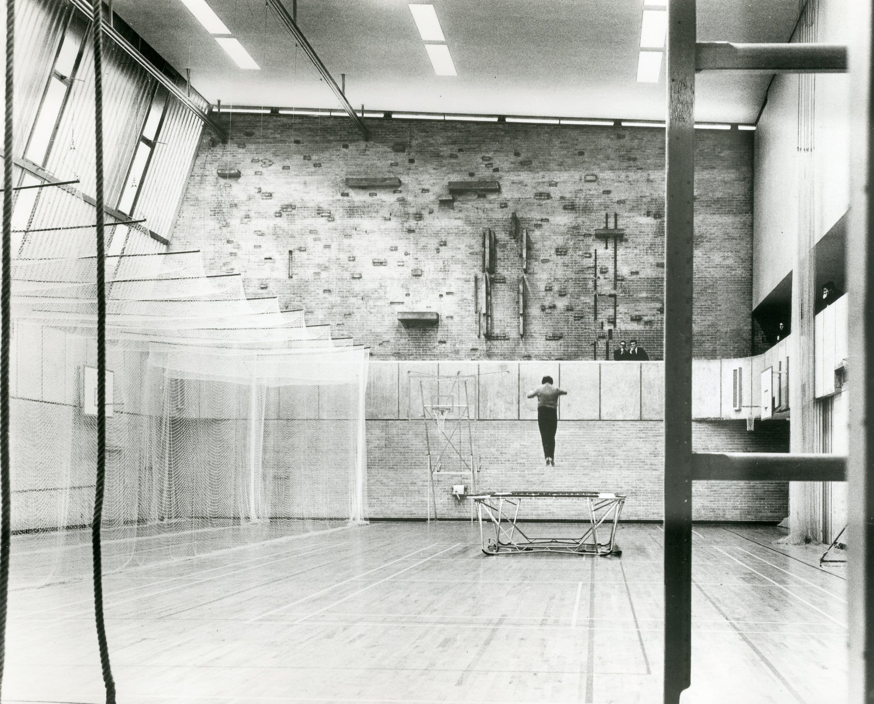 Denys Lasdun and Partners, Sports Centre, University of Liverpool. Photographer: Richard Einzig, AA Archives.