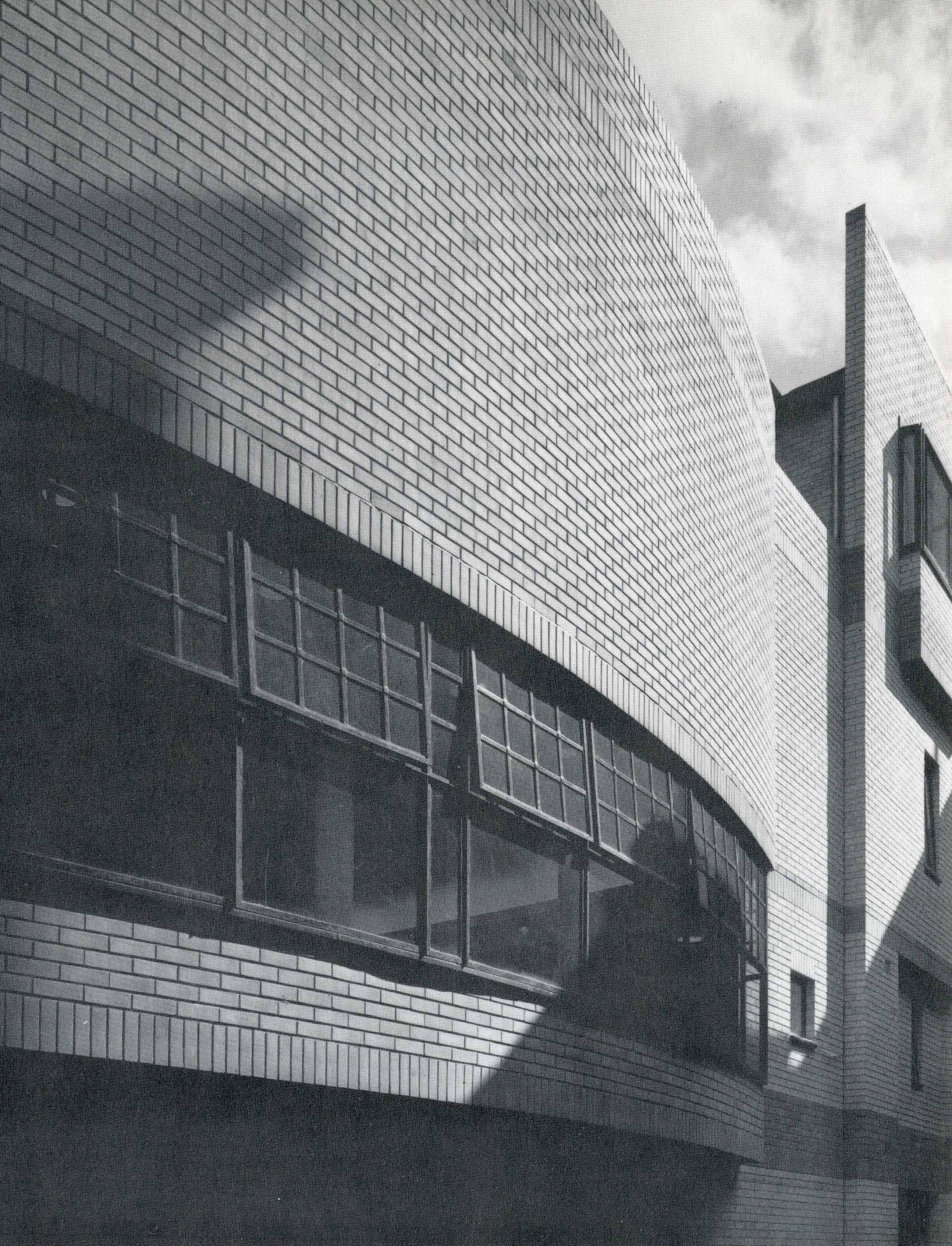 Colquhoun, Miller and Partners, Whitechapel Gallery extension, 1987